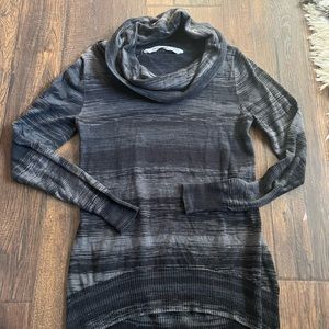 Athleta long sleeve wool blend turtleneck sweater size S